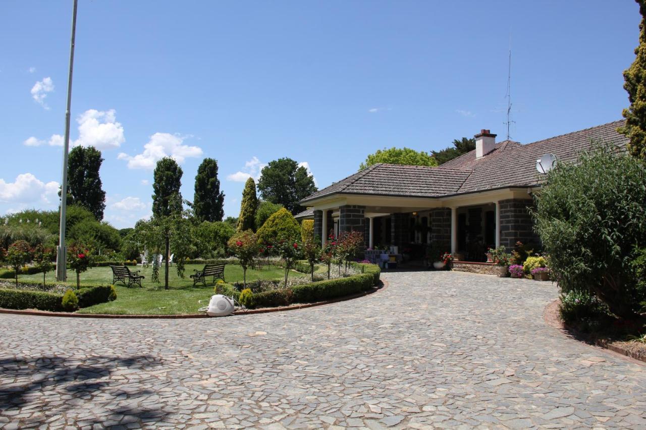 Historic Merryville Homestead Murrumbateman Eksteriør billede